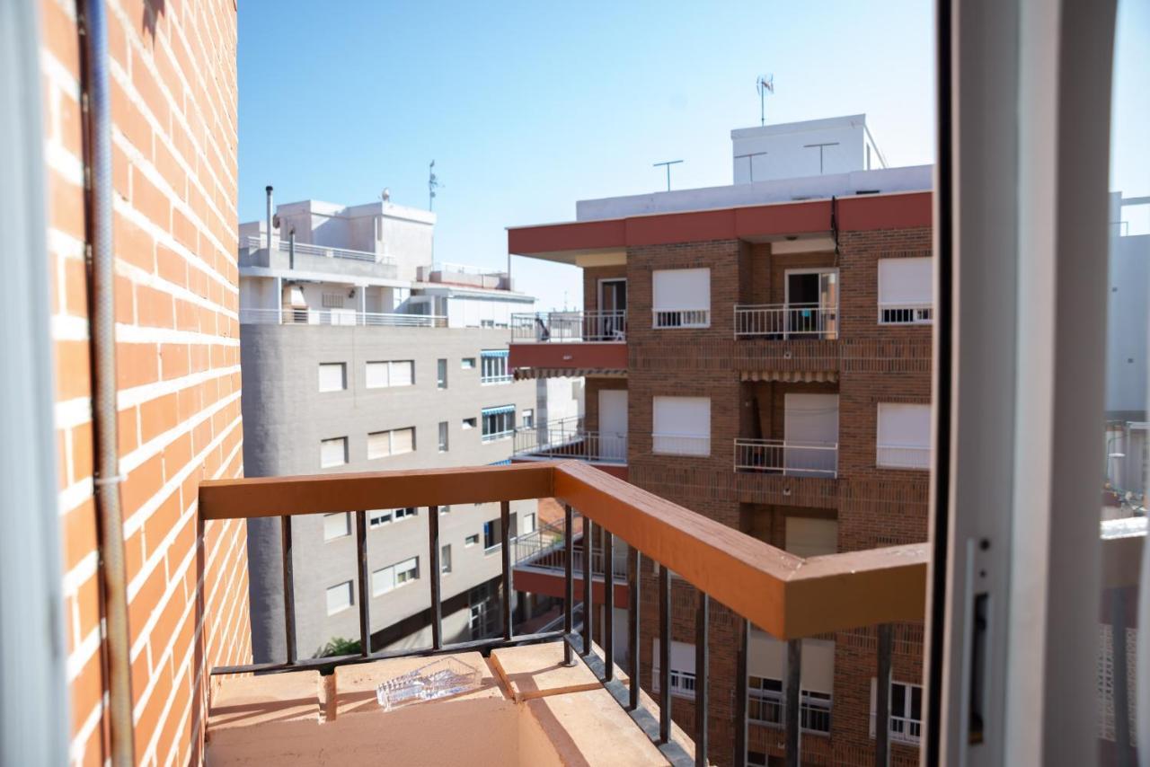 Holiday Studio Jardin Playa Torrevieja Eksteriør bilde