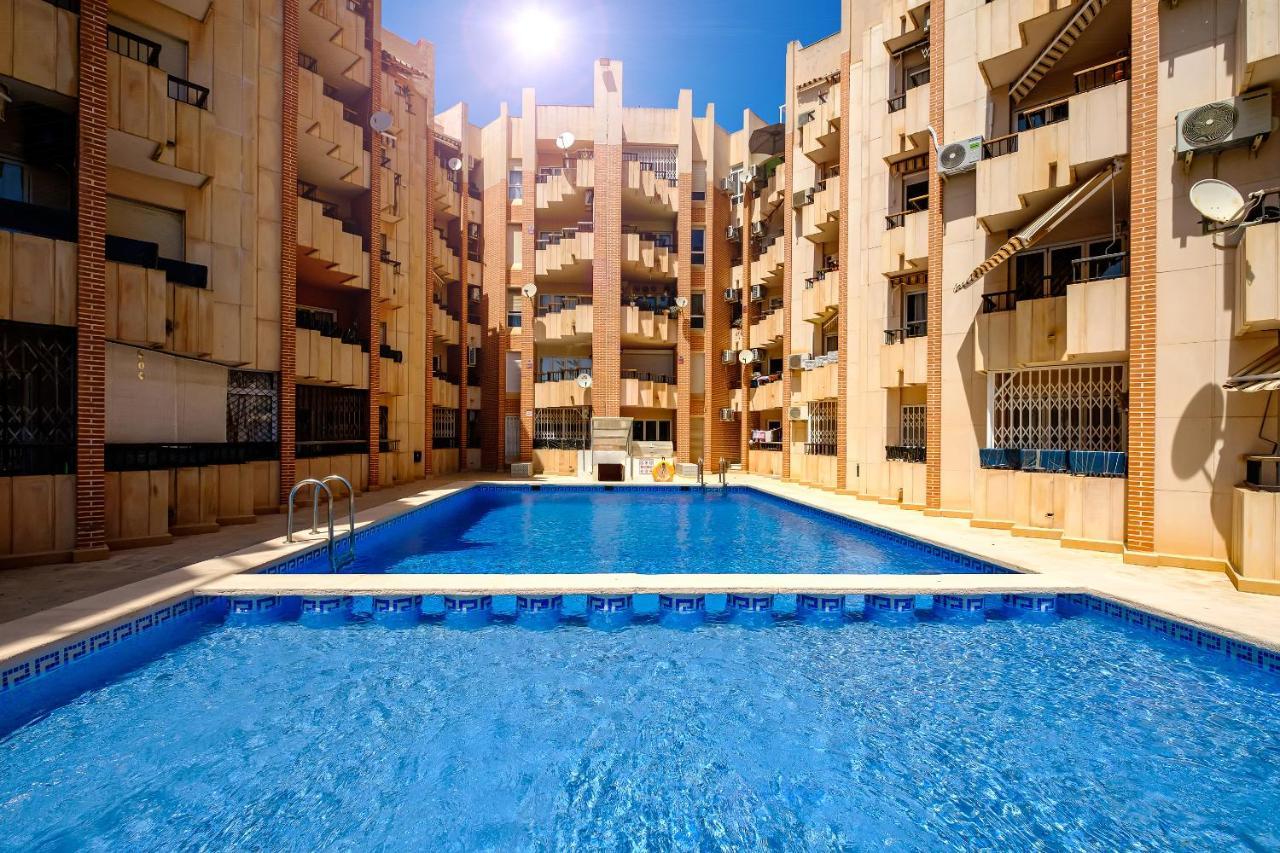 Holiday Studio Jardin Playa Torrevieja Eksteriør bilde